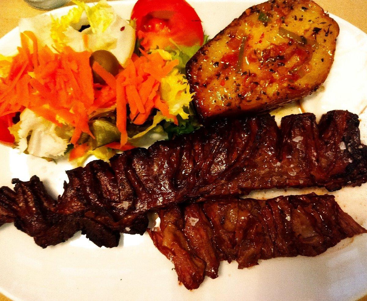 Especialidades de parrilla - Restaurante Baires